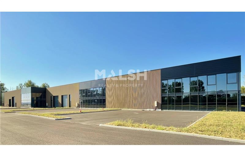 Location d'entrepôt de 1 826 m² à Ambérieux d'Azergues - 69480 photo - 1