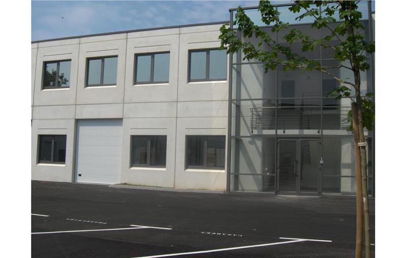 Location d'entrepôt de 817 m² à Argenteuil - 95100 photo - 1