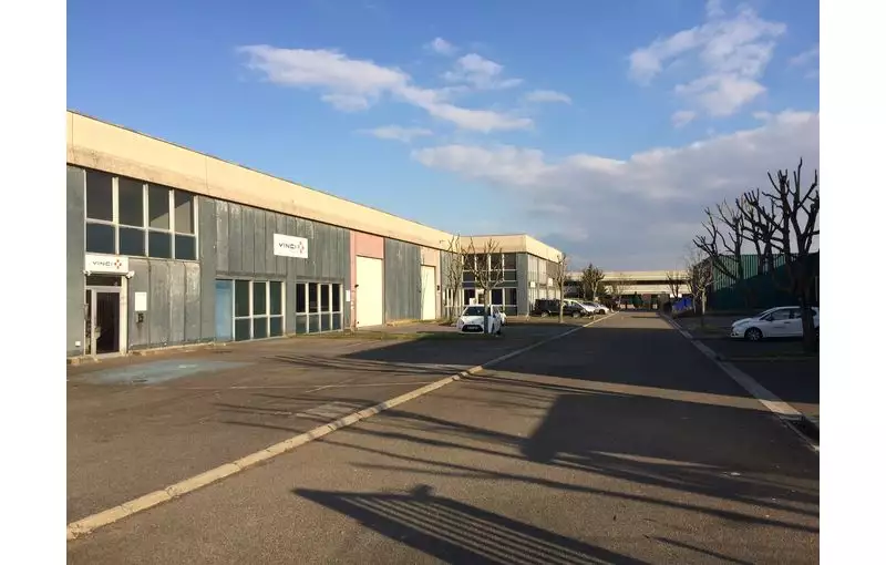Location d'entrepôt de 427 m² à Argenteuil - 95100