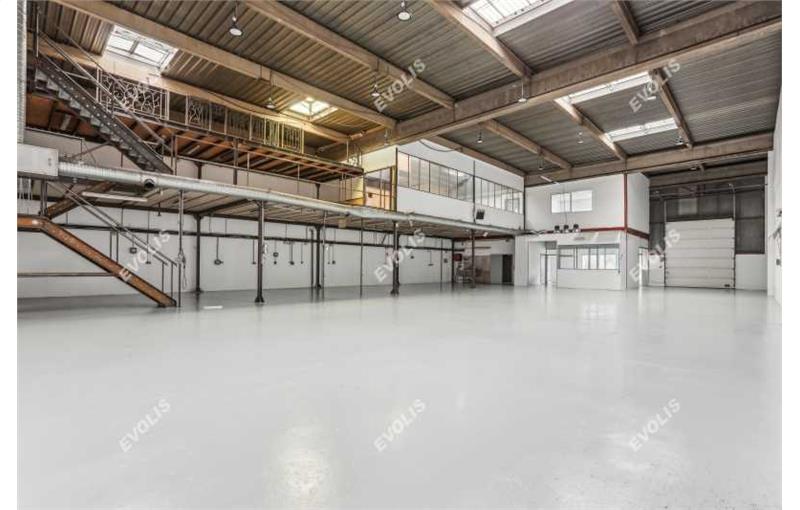 Location d'entrepôt de 658 m² à Aubervilliers - 93300 photo - 1