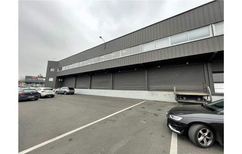 Location d'entrepôt de 1 760 m² à Aulnay-sous-Bois - 93600 photo - 1