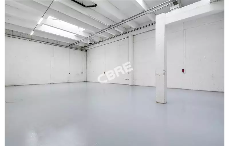 Location d'entrepôt de 322 m² à Aulnay-sous-Bois - 93600