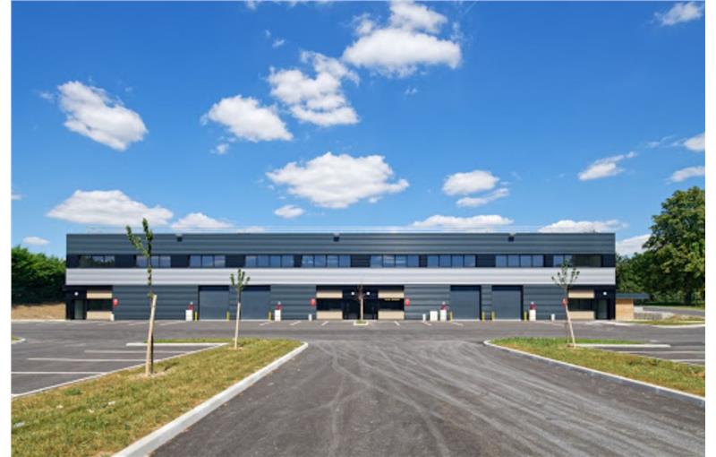 Location d'entrepôt de 675 m² à Aulnay-sous-Bois - 93600 photo - 1