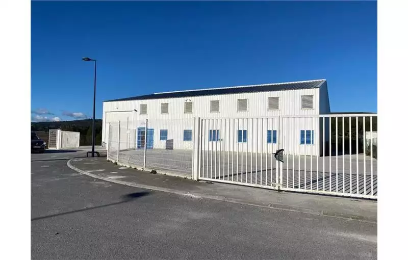 Location d'entrepôt de 660 m² à Bages - 11100