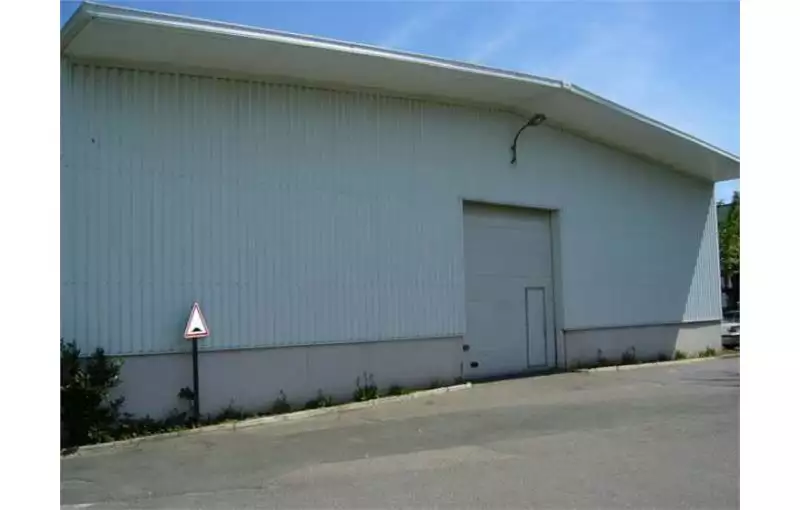 Location d'entrepôt de 1045 m² à Beauchamp - 95250