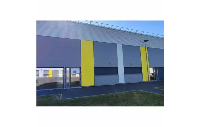 Location d'entrepôt de 244 m² à Beaumont-en-Véron - 37420