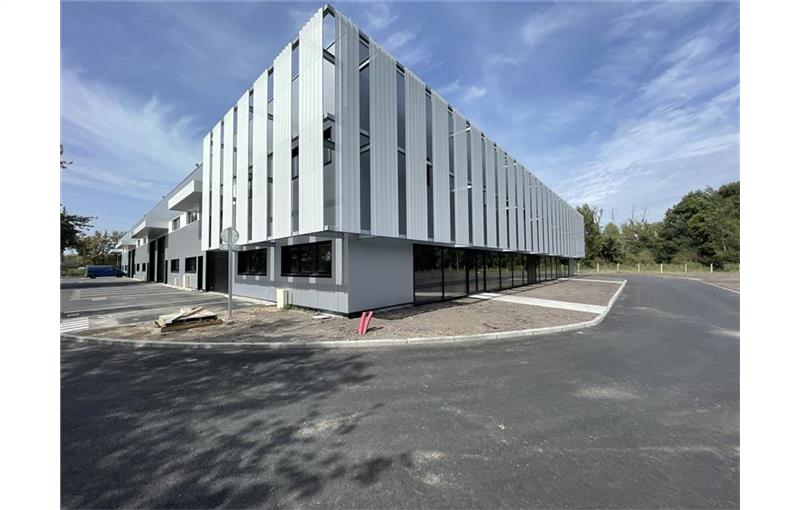Location d'entrepôt de 273 m² à Blanquefort - 33290 photo - 1