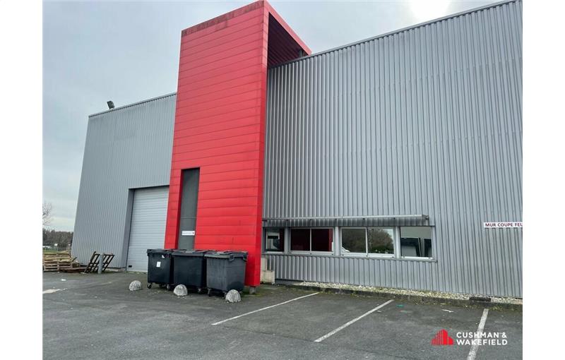 Location d'entrepôt de 635 m² à Blanquefort - 33290 photo - 1