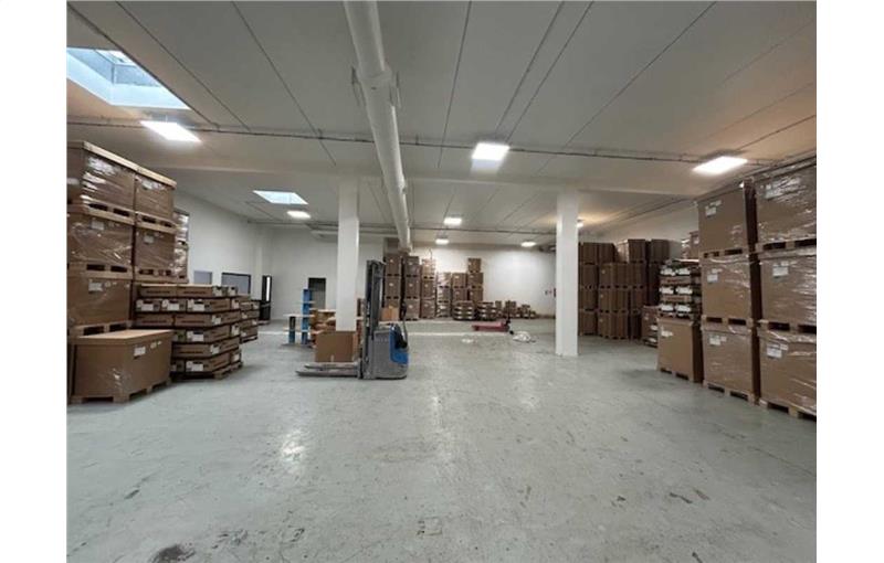 Location d'entrepôt de 720 m² à Boisemont - 95000 photo - 1