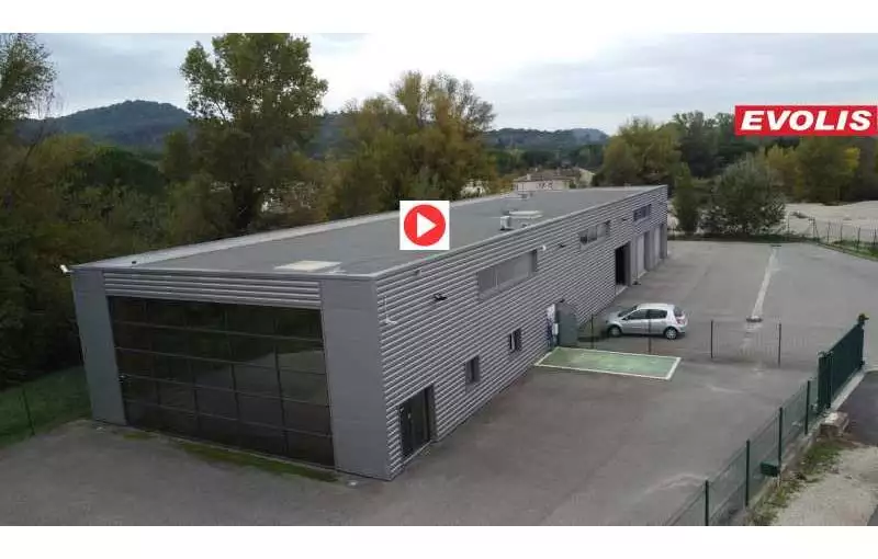 Location d'entrepôt de 746 m² à Bollène - 84500