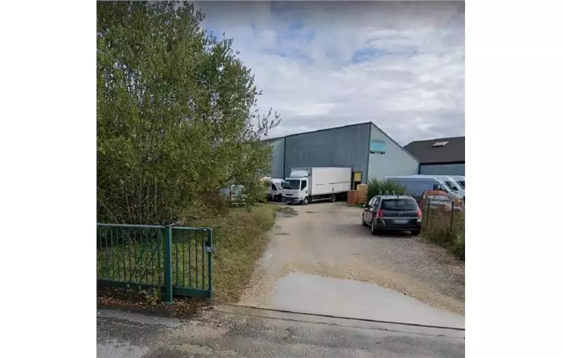 Location d'entrepôt de 197 m² à Boulazac Isle Manoire - 24750
