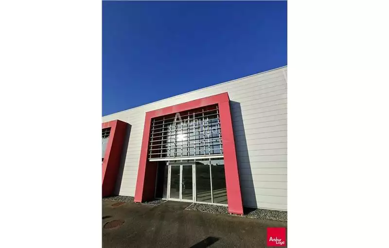 Location d'entrepôt de 240 m² à Brécé - 35530