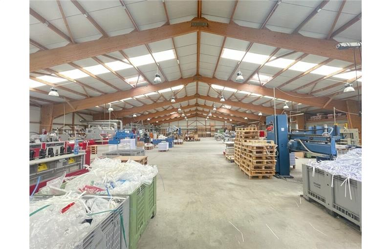 Location d'entrepôt de 1 753 m² à Bretteville-sur-Odon - 14760 photo - 1