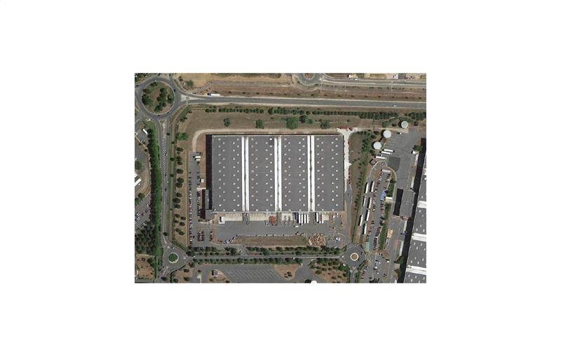 Location d'entrepôt de 23 441 m² à Brie-Comte-Robert - 77170 photo - 1