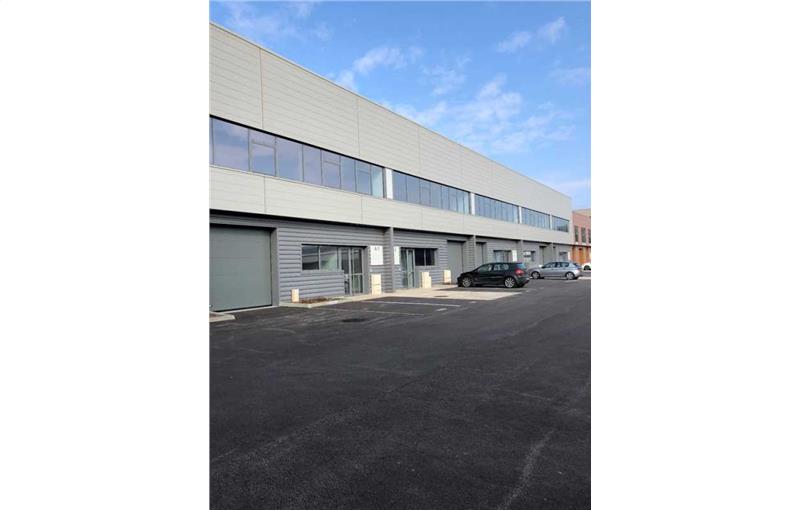 Location d'entrepôt de 259 m² à Bussy-Saint-Martin - 77600 photo - 1