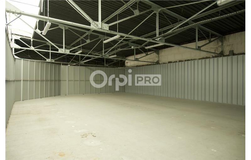 Location d'entrepôt de 145 m² à Caluire-et-Cuire - 69300 photo - 1