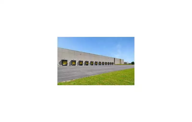 Location d'entrepôt de 10034 m² à Camon - 80450