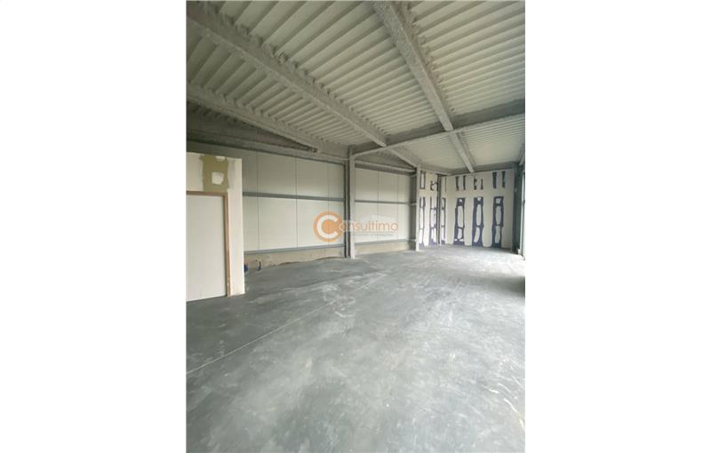 Location d'entrepôt de 78 m² à Carbon-Blanc - 33560 photo - 1