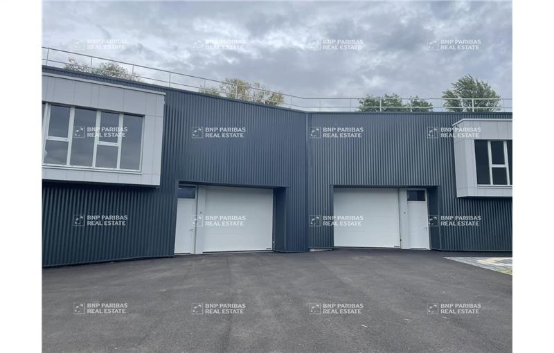 Location d'entrepôt de 413 m² à Chambéry - 73000 photo - 1