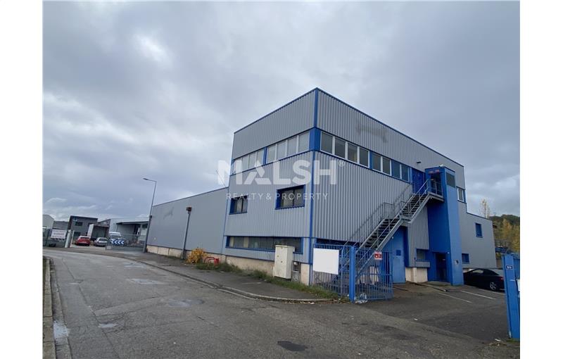 Location d'entrepôt de 1 132 m² à Chasse-sur-Rhône - 38670 photo - 1