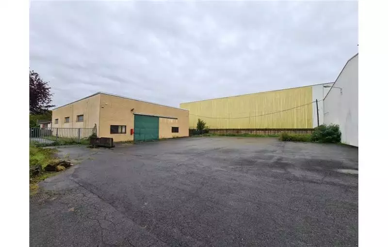 Location d'entrepôt de 975 m² à Claye-Souilly - 77410