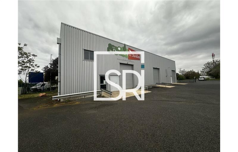 Location d'entrepôt de 350 m² à Clermont-Ferrand - 63000 photo - 1