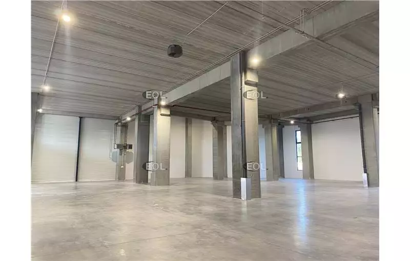 Location d'entrepôt de 1658 m² à Colombes - 92700