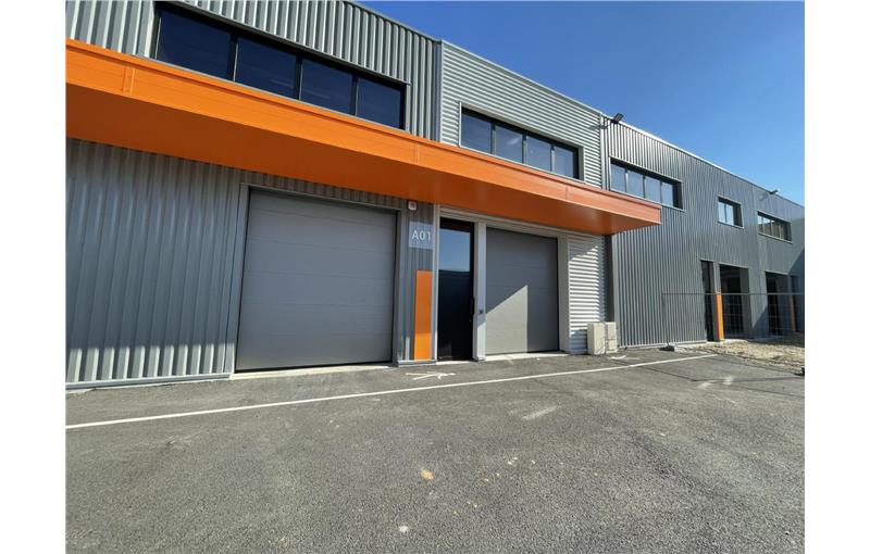 Location d'entrepôt de 500 m² à Corbas - 69960 photo - 1