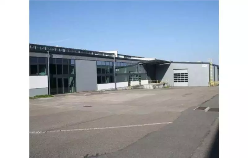 Location d'entrepôt de 4000 m² à Cosne-Cours-sur-Loire - 58200