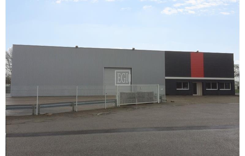 Location d'entrepôt de 1 088 m² à Couëron - 44220 photo - 1