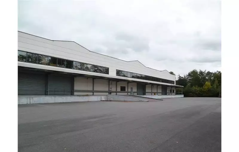 Location d'entrepôt de 2500 m² à Courcouronnes - 91080