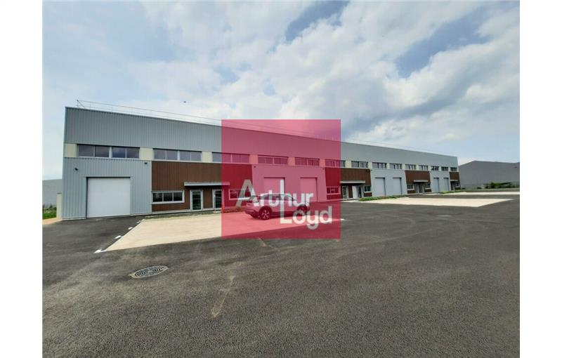 Location d'entrepôt de 399 m² à Cournon-d'Auvergne - 63800 photo - 1