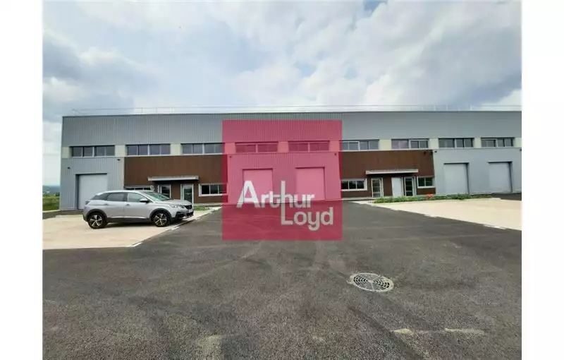Location d'entrepôt de 392 m² à Cournon-d'Auvergne - 63800