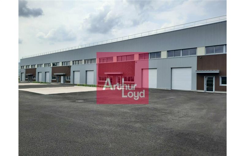 Location d'entrepôt de 490 m² à Cournon-d'Auvergne - 63800 photo - 1