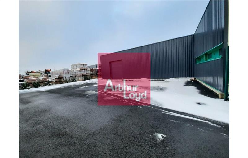 Location d'entrepôt de 274 m² à Cournon-d'Auvergne - 63800 photo - 1