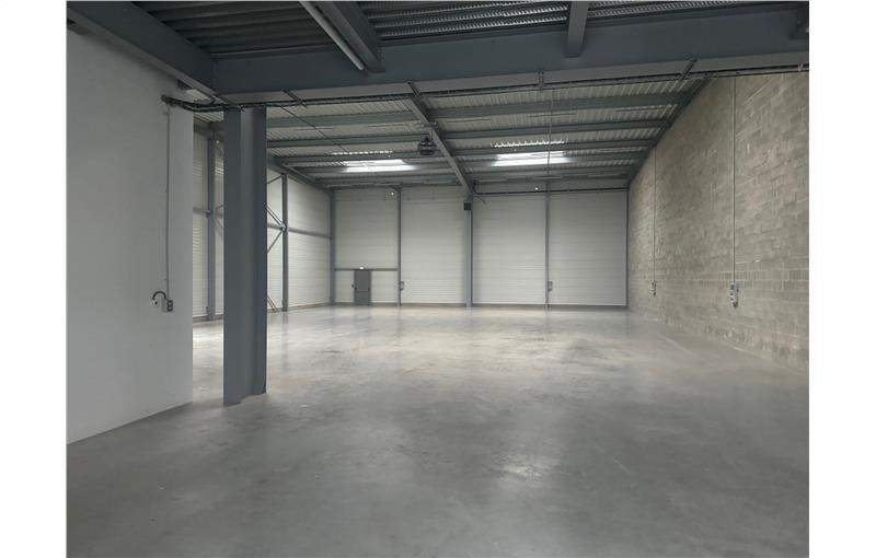 Location d'entrepôt de 2 174 m² à Créteil - 94000 photo - 1