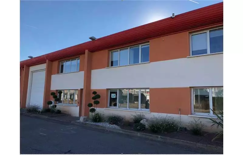Location d'entrepôt de 1180 m² à Décines-Charpieu - 69150