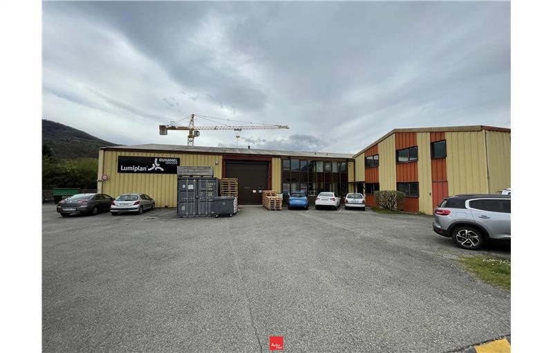 Location d'entrepôt de 1 558 m² à Domène - 38420 photo - 1