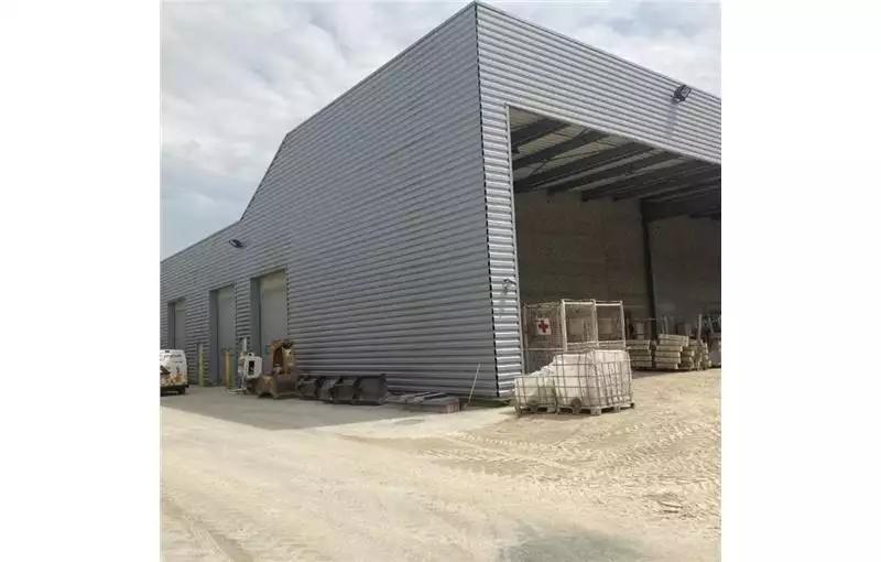 Location d'entrepôt de 1600 m² à Dordives - 45680