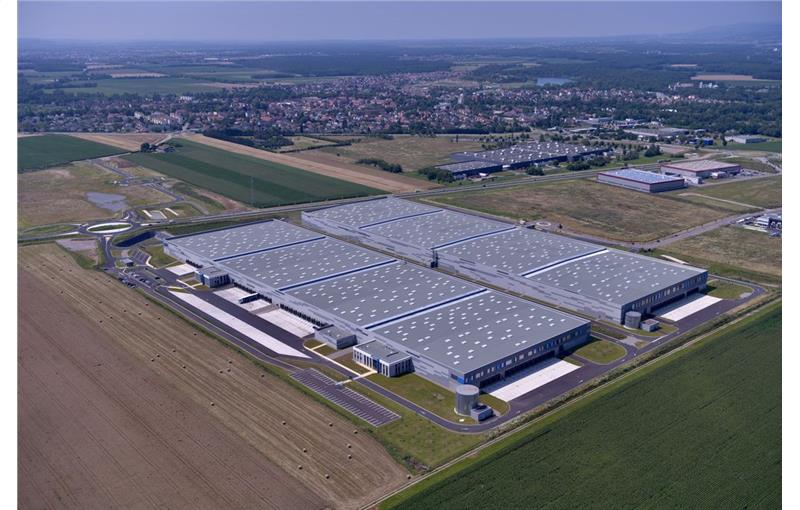Location d'entrepôt de 25 183 m² à Ensisheim - 68190 photo - 1
