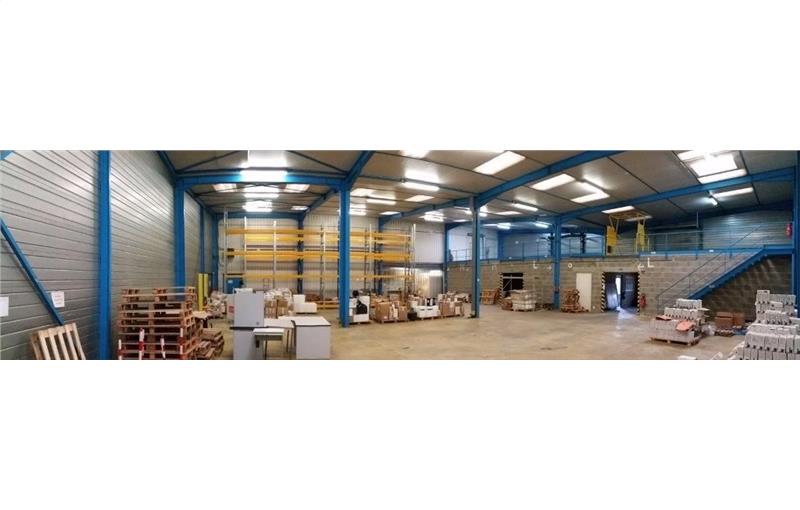 Location d'entrepôt de 720 m² à Etampes - 91150 photo - 1