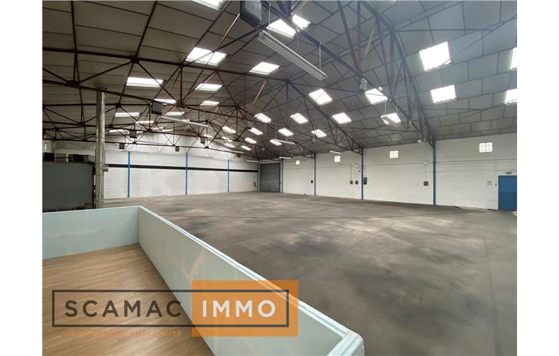 Location d'entrepôt de 700 m² à Etampes - 91150 photo - 1