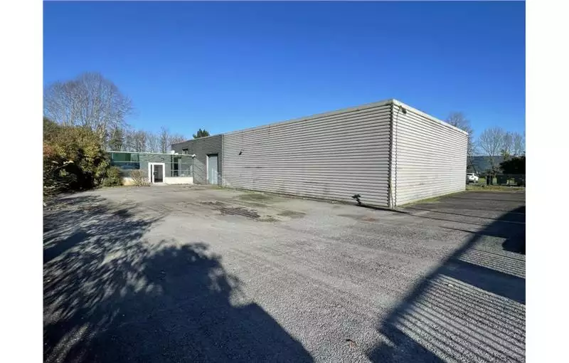 Location d'entrepôt de 1000 m² à Floirac - 33270