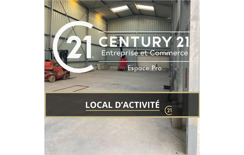 Location d'entrepôt de 1 100 m² à Fontenay-le-Pesnel - 14250 photo - 1
