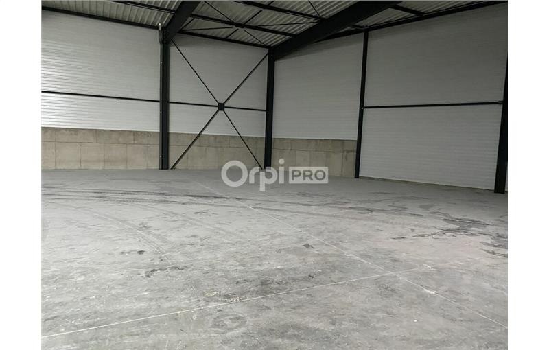 Location d'entrepôt de 247 m² à Frans - 01480 photo - 1