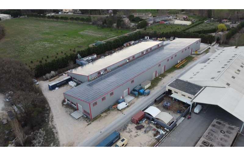 Location d'entrepôt de 2 276 m² à Gargas - 84400 photo - 1