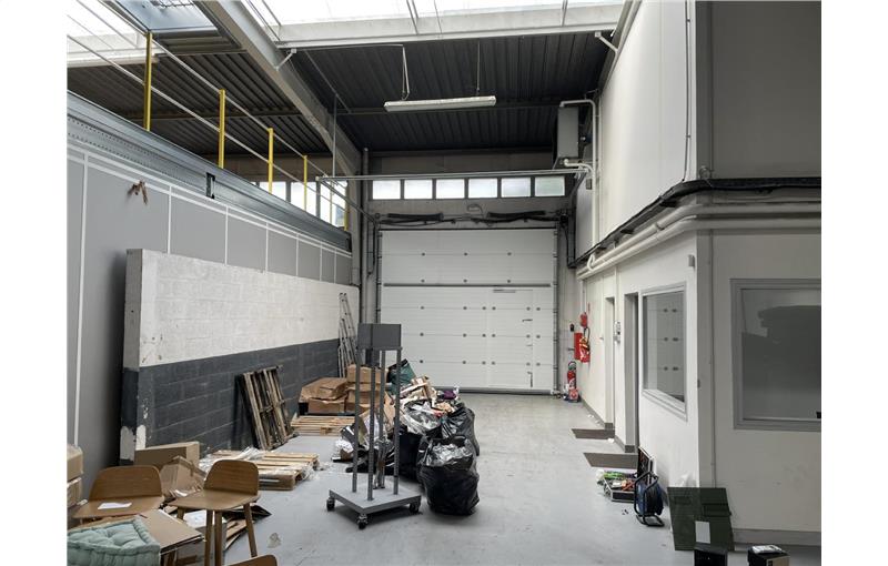 Location d'entrepôt de 1 174 m² à Gonesse - 95500 photo - 1