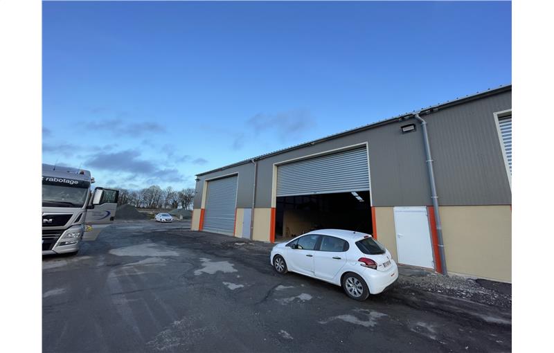 Location d'entrepôt de 461 m² à Grigneuseville - 76850 photo - 1
