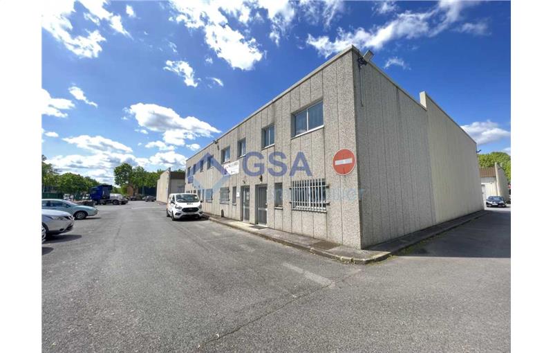 Location d'entrepôt de 528 m² à Grigny - 91350 photo - 1