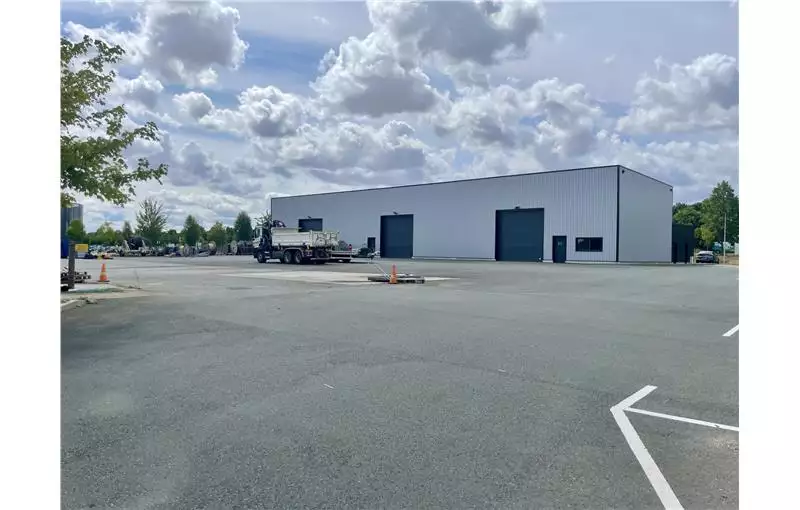 Location d'entrepôt de 800 m² à Guichainville - 27930